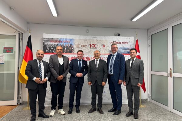CDU-Abgeordneter und Bürgermeister zu Besuch im Generalkonsulat Essen